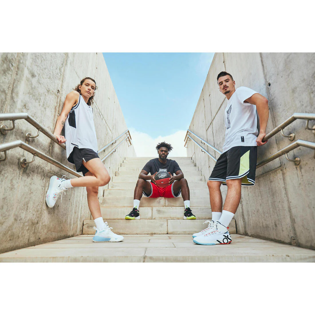 SHORT BASKETBALL REVERSIBLE HOMME/FEMME - SH500R - Image 13