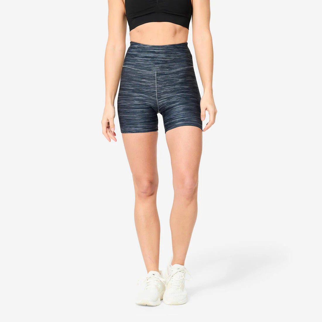 SHORT FEMME